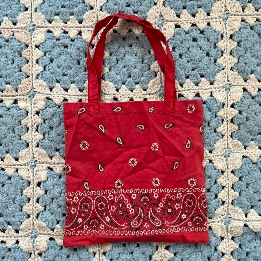 Paisley red Bandana mini tote bag - Picture 2 of 3